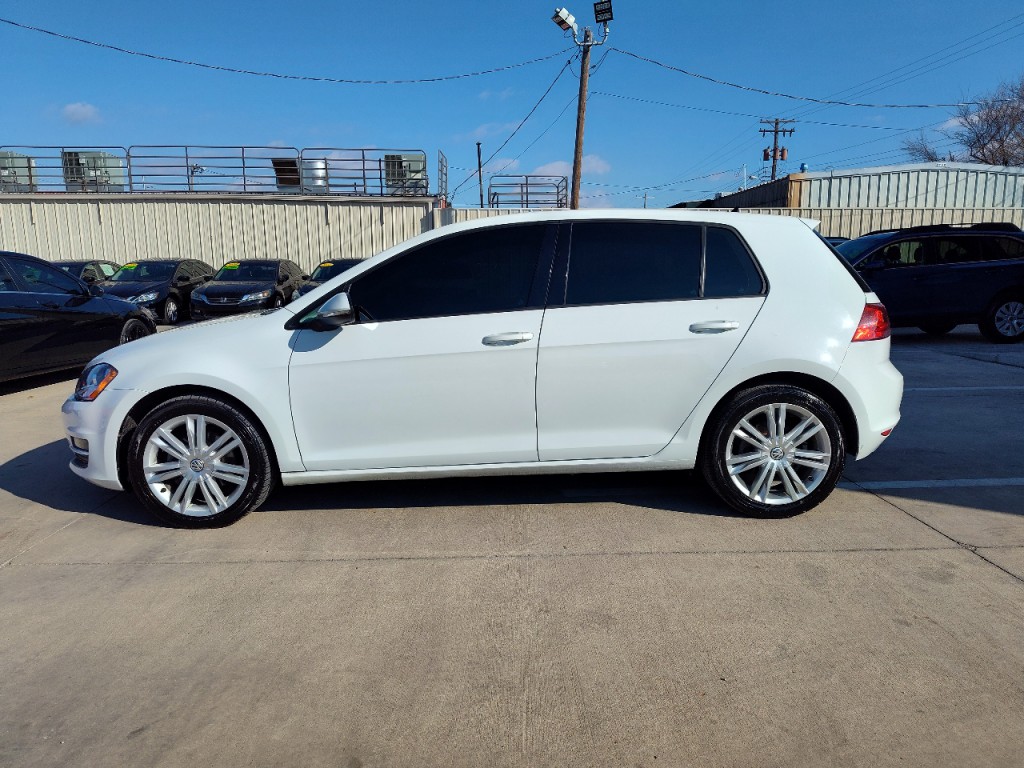 2016 Volkswagen Golf Image 7