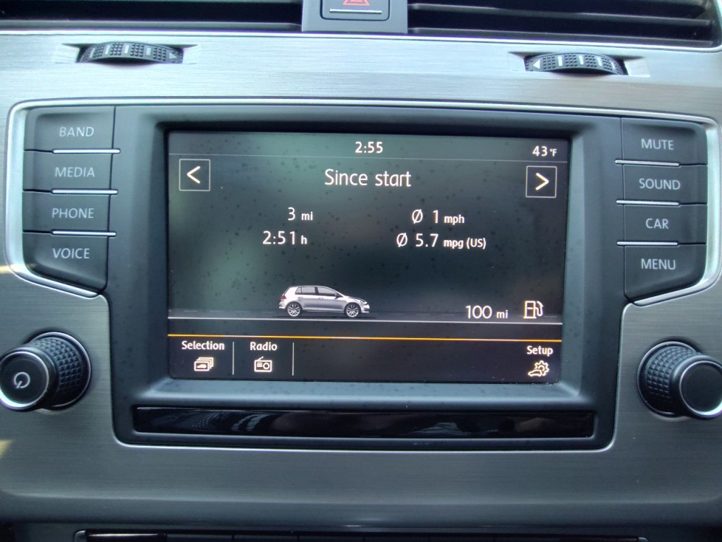 2016 Volkswagen Golf Image 29