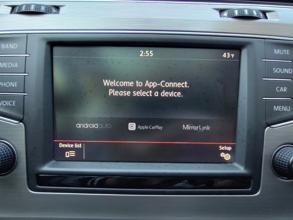 2016 Volkswagen Golf Image 31