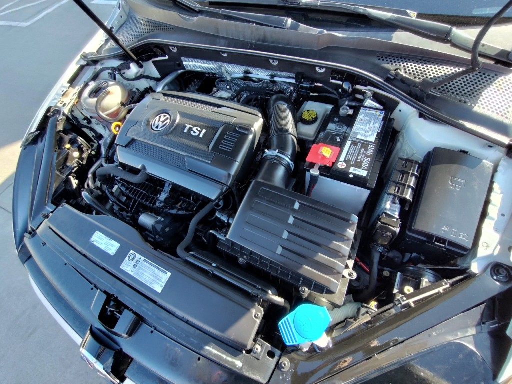 2016 Volkswagen Golf Image 55