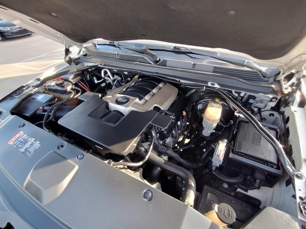 2019 Cadillac Escalade Image 12