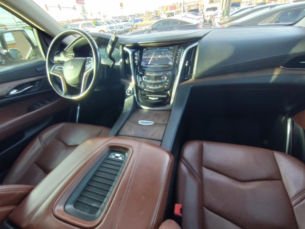 2019 Cadillac Escalade Image 42