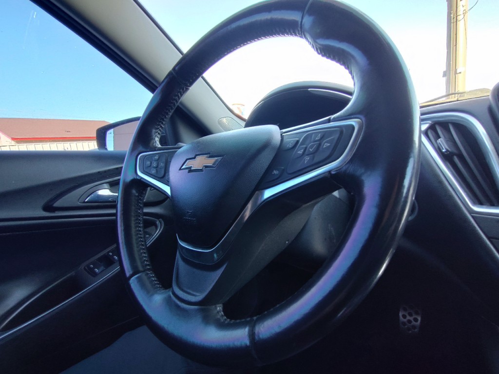 2016 Chevrolet Malibu Image 19