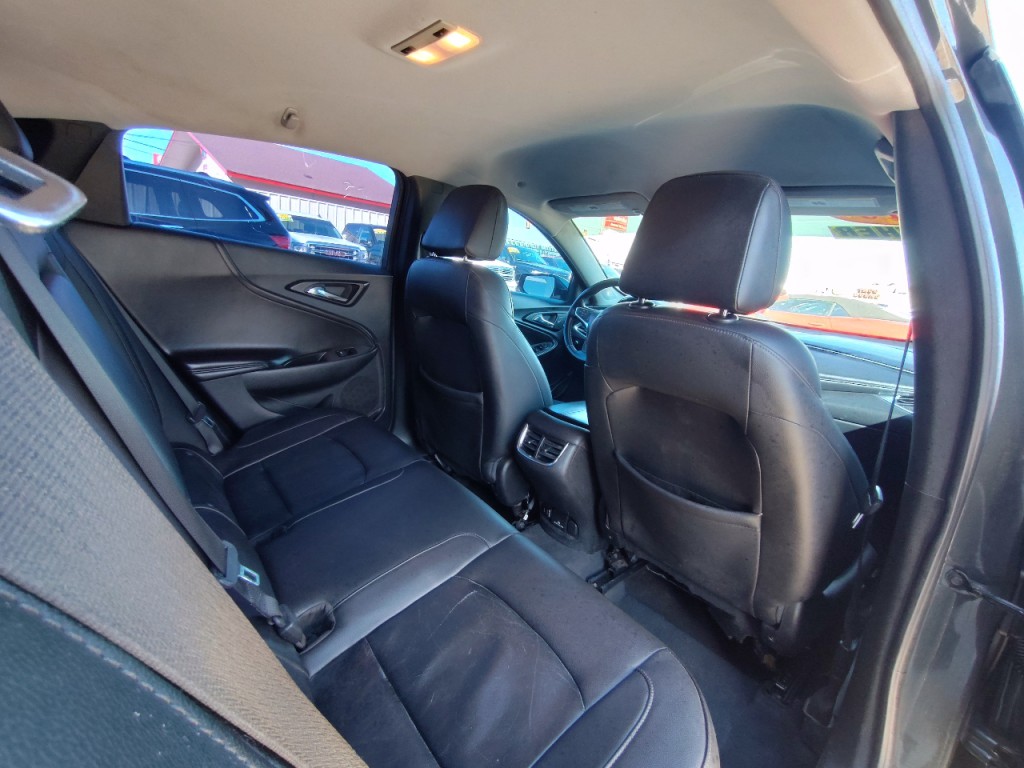 2016 Chevrolet Malibu Image 39