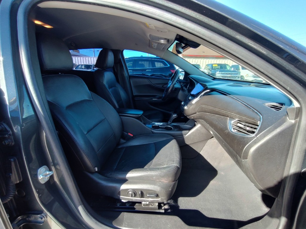 2016 Chevrolet Malibu Image 41