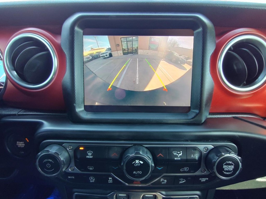 2020 Jeep Wrangler Image 26