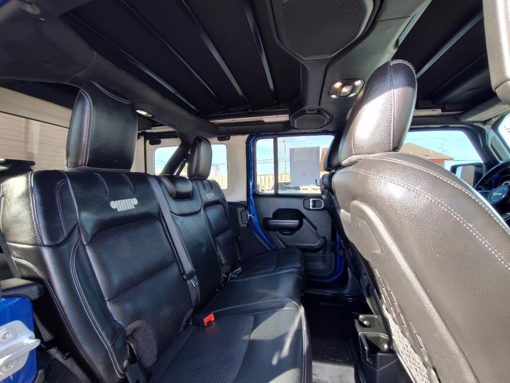 2020 Jeep Wrangler Image 38