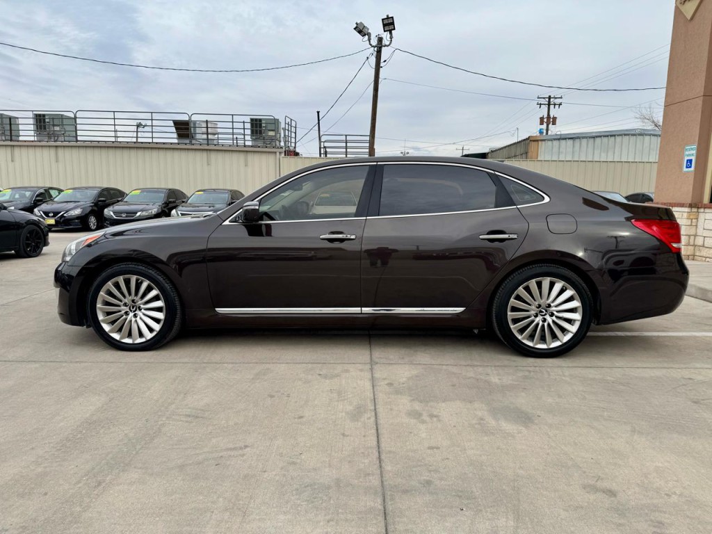 2016 Hyundai Equus Image 8