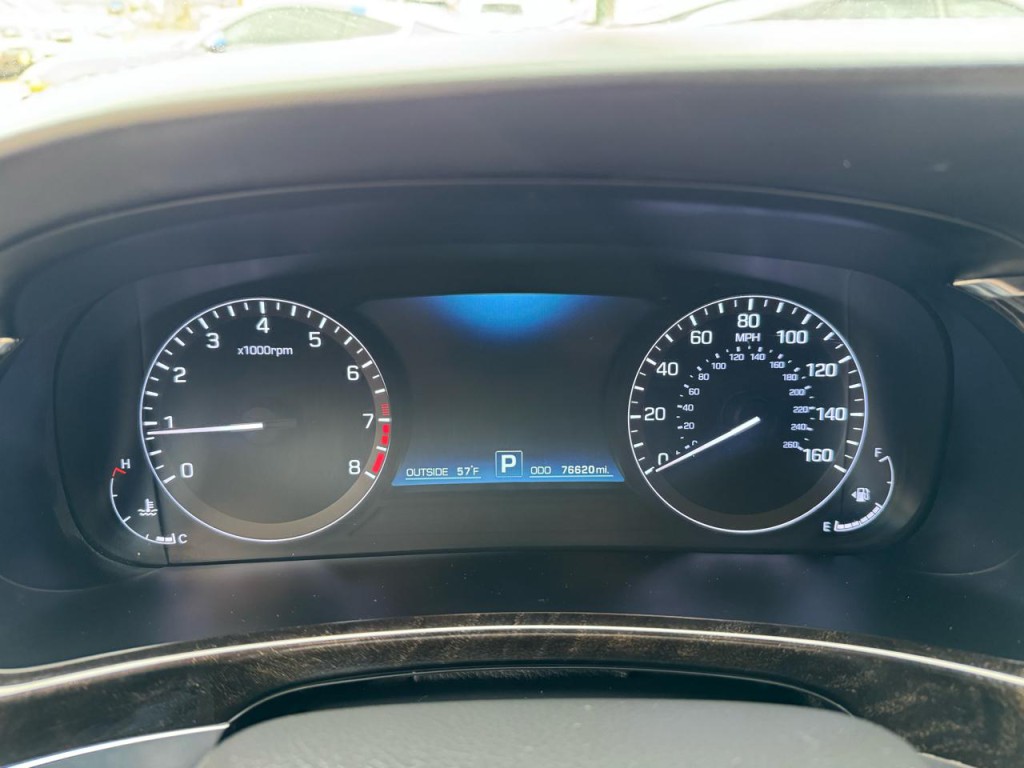 2016 Hyundai Equus Image 25