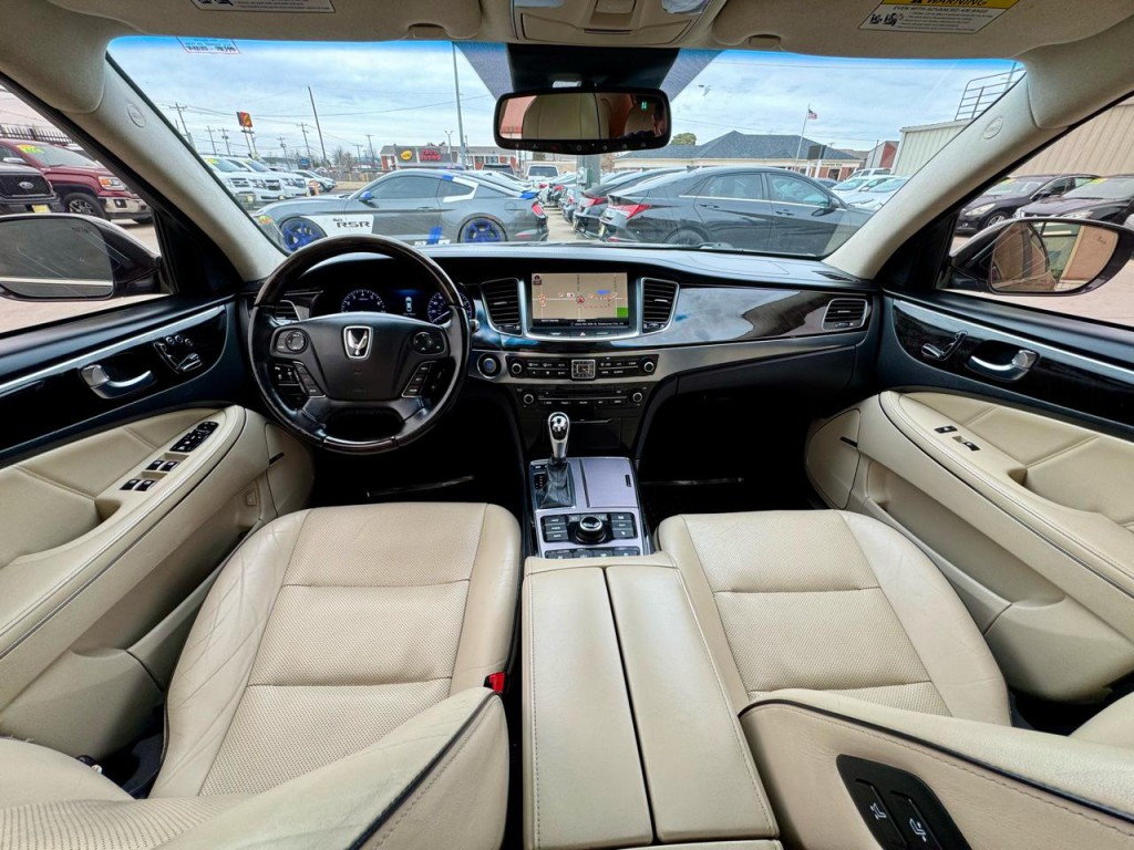 2016 Hyundai Equus Image 43