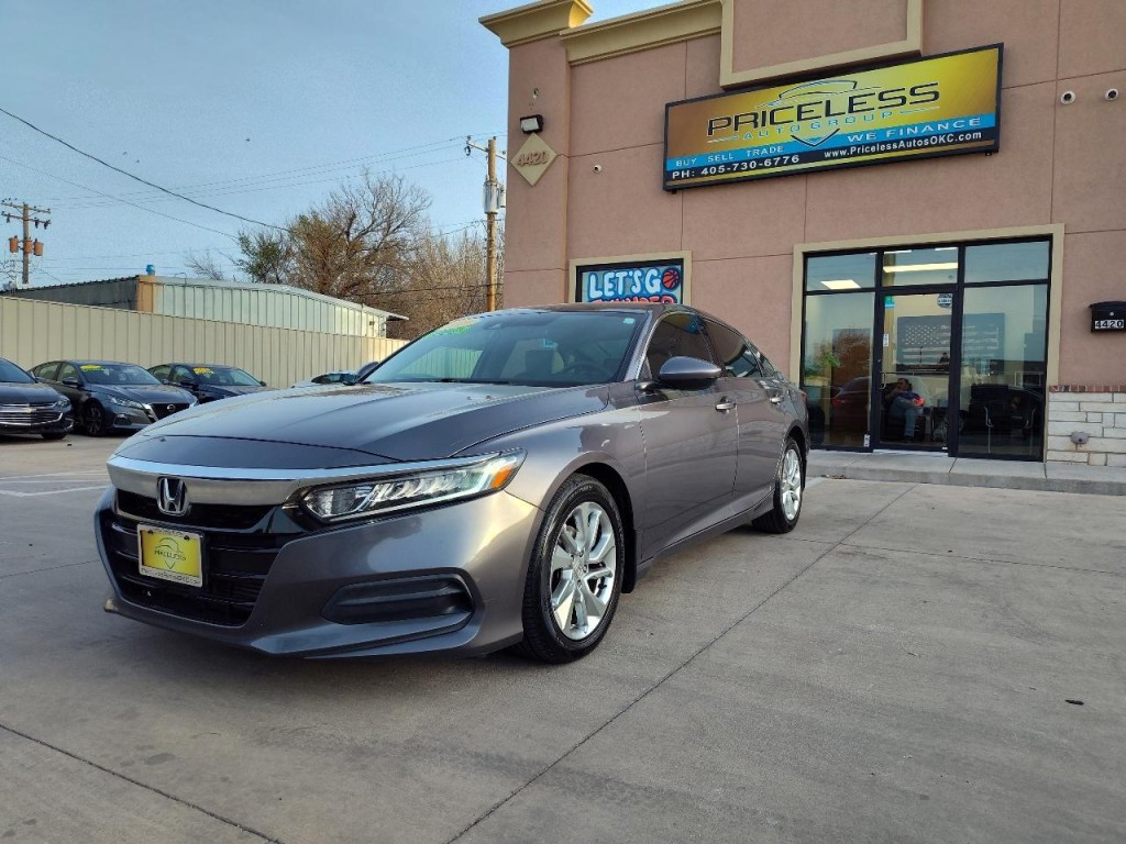 2019 Honda Accord Image 8