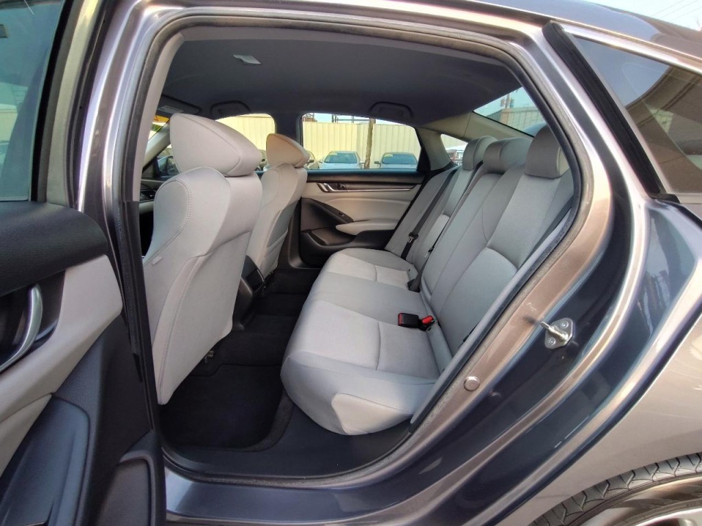 2019 Honda Accord Image 29