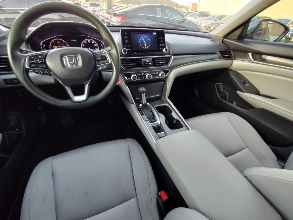 2019 Honda Accord Image 33