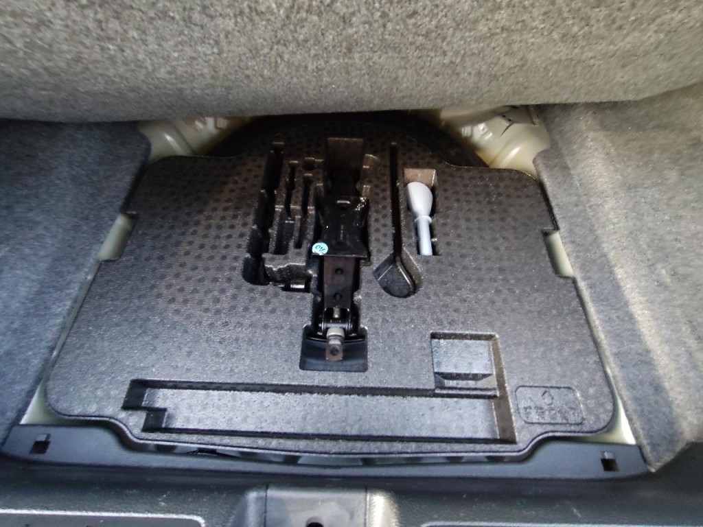 2019 Honda Accord Image 44