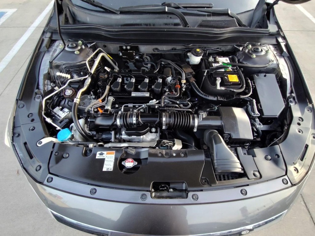 2019 Honda Accord Image 48