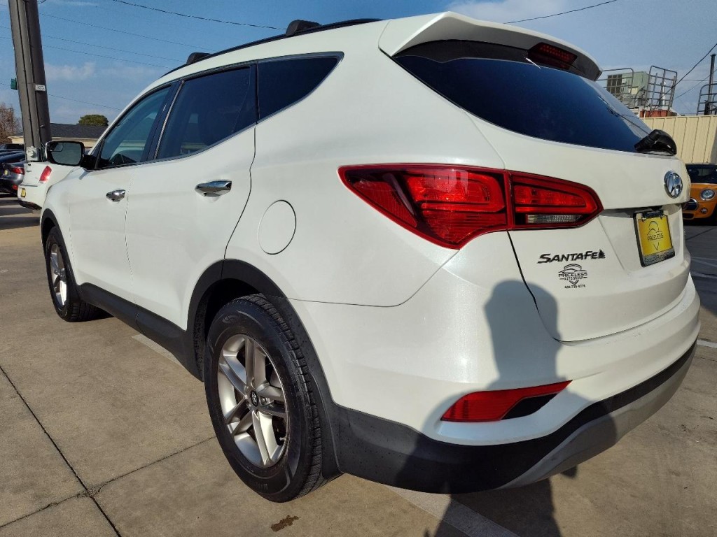 2018 Hyundai Santa Fe Image 6