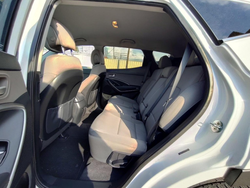 2018 Hyundai Santa Fe Image 34