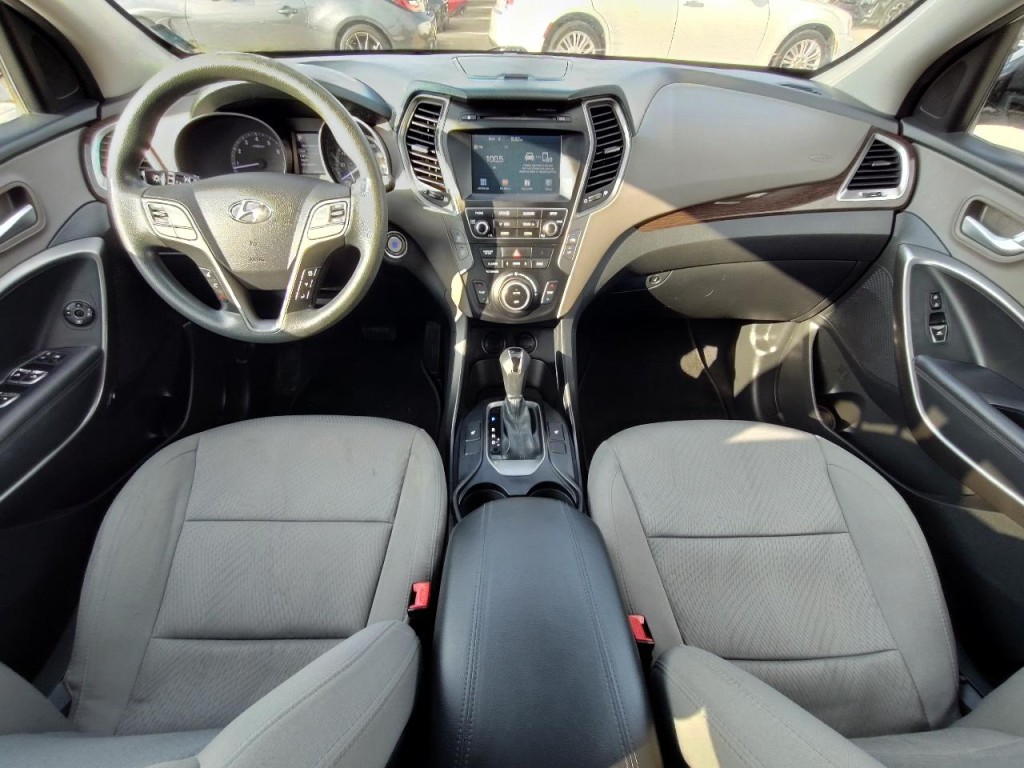 2018 Hyundai Santa Fe Image 37