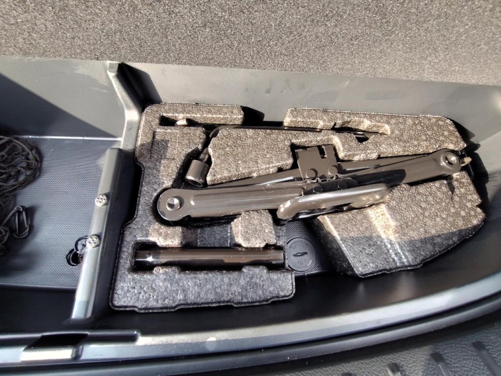 2018 Hyundai Santa Fe Image 49