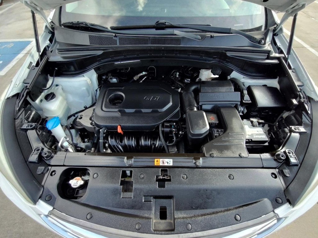 2018 Hyundai Santa Fe Image 50