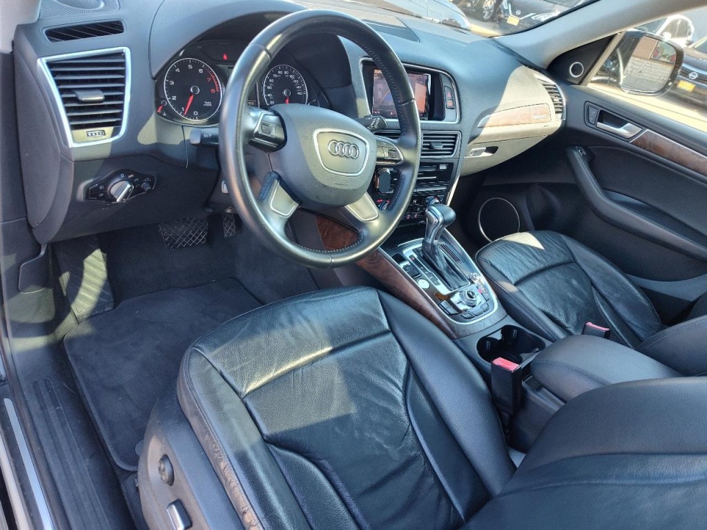 2016 Audi Q5 Image 16