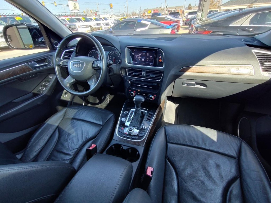 2016 Audi Q5 Image 42