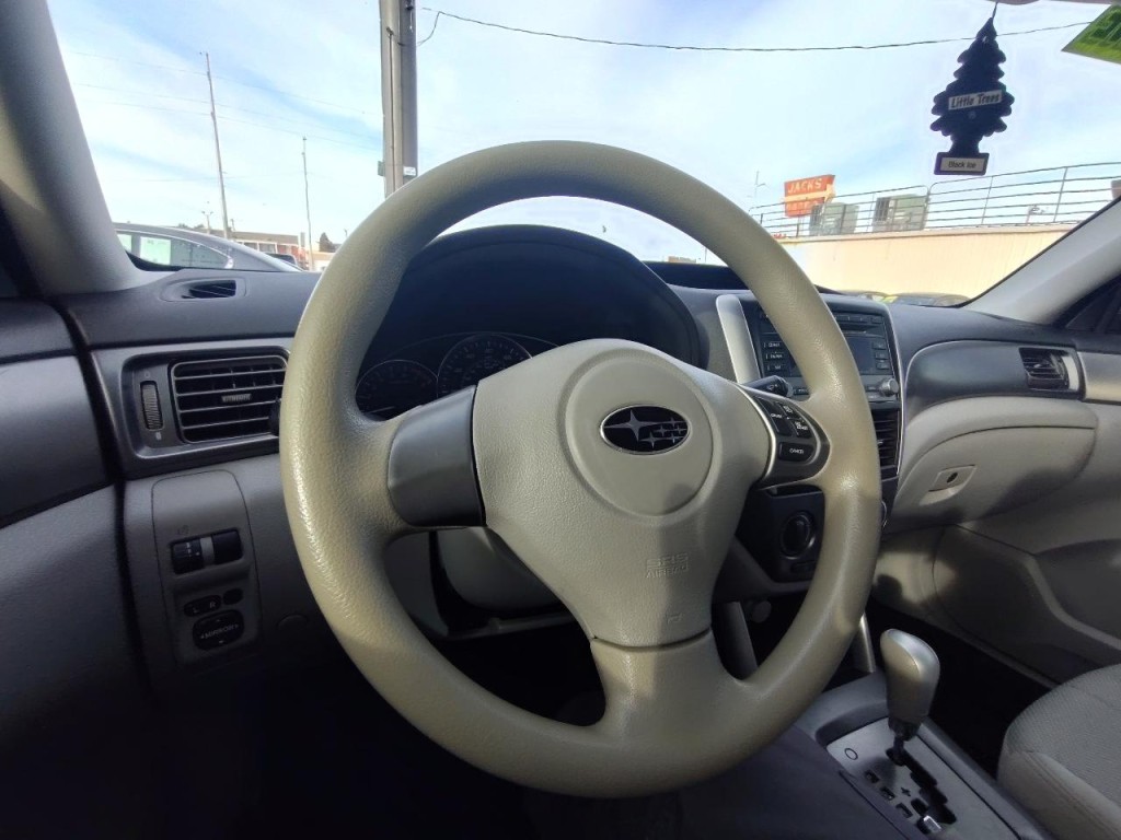 2012 Subaru Forester Image 18