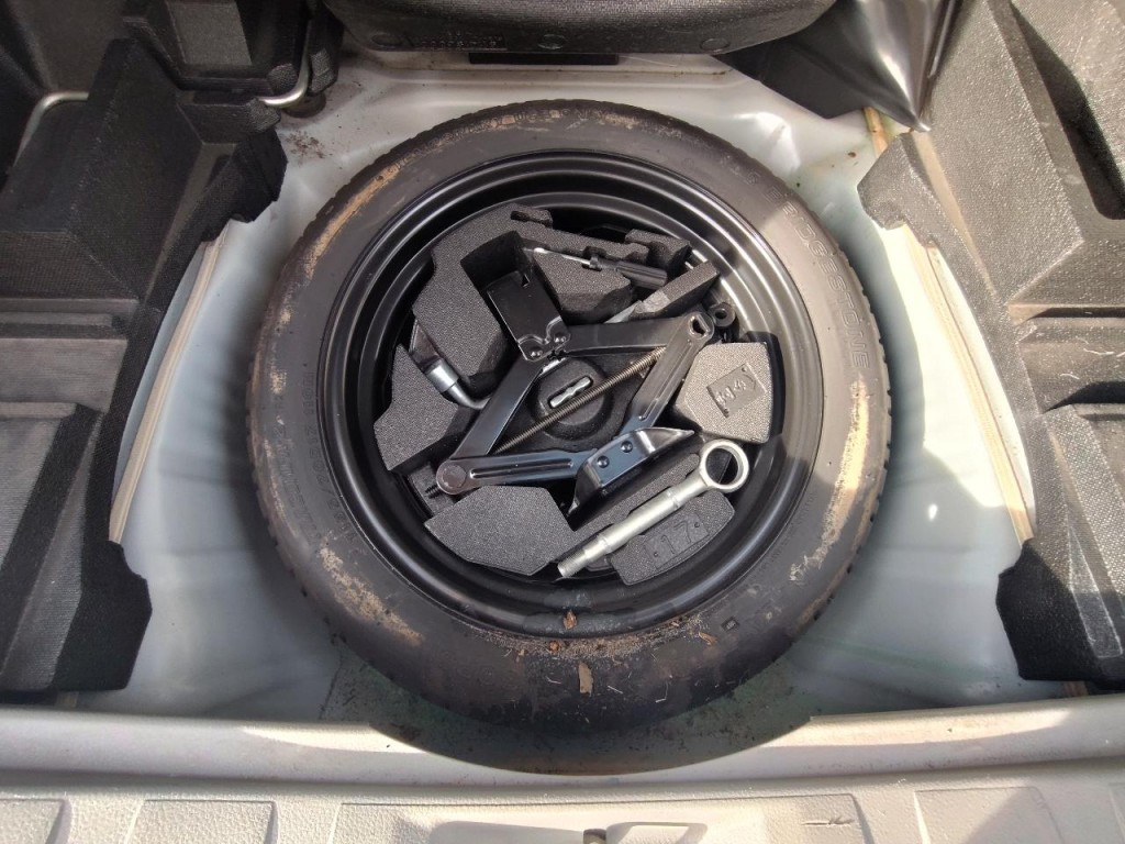 2012 Subaru Forester Image 40