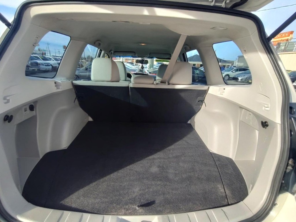 2012 Subaru Forester Image 41