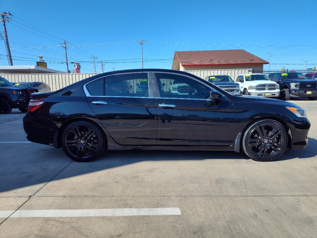 2016 Honda Accord Image 3