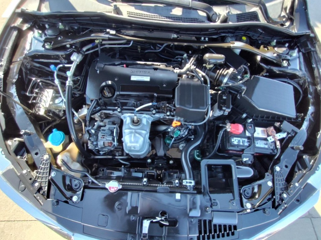 2016 Honda Accord Image 48