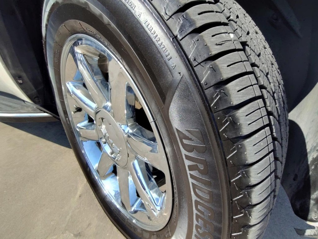 2011 GMC Yukon Image 52