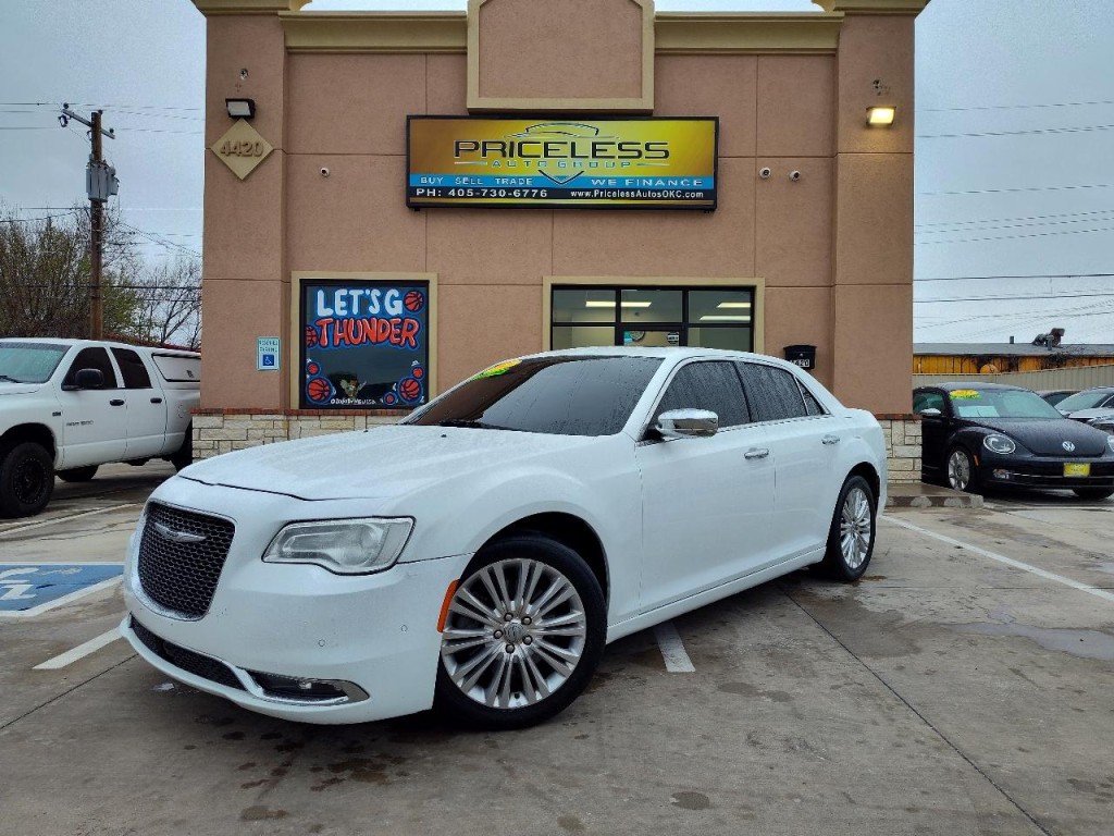 2016 Chrysler 300 Image 1