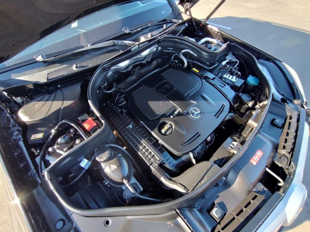 2013 Mercedes-Benz GLK-Class Image 12