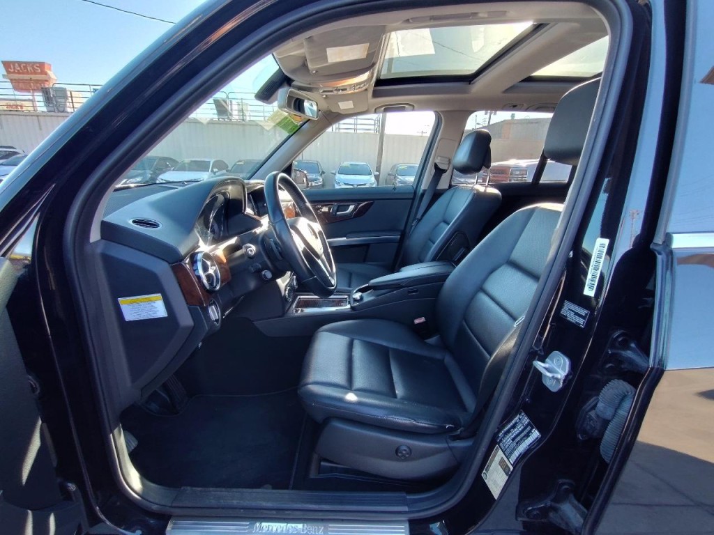 2013 Mercedes-Benz GLK-Class Image 14