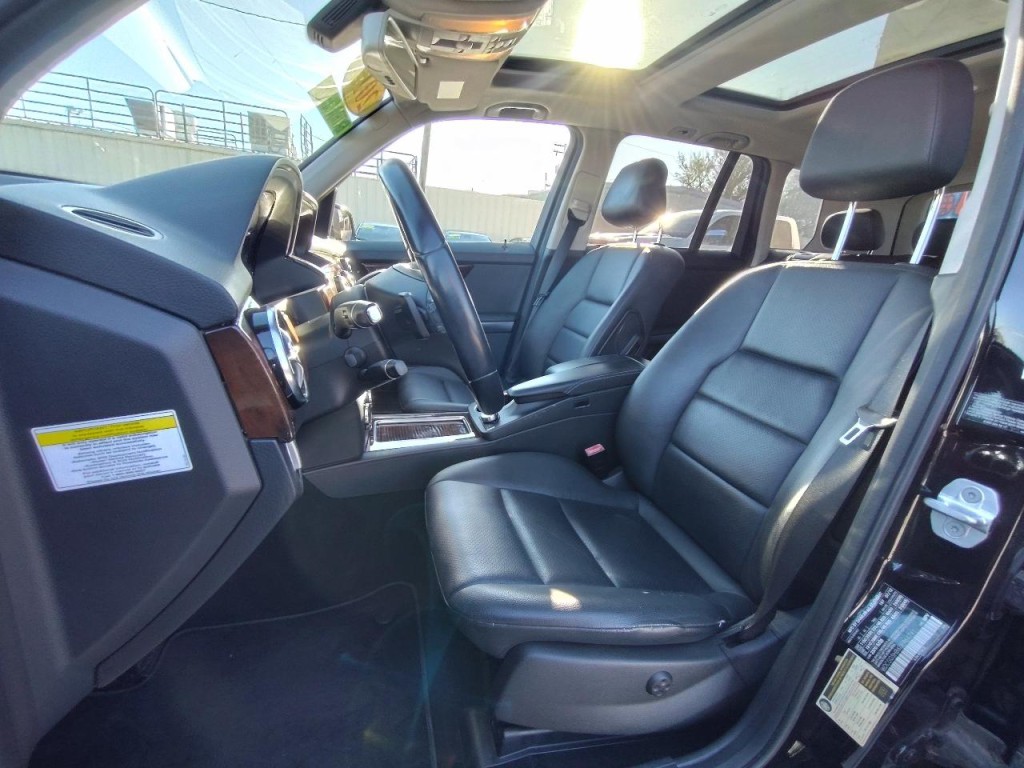 2013 Mercedes-Benz GLK-Class Image 15