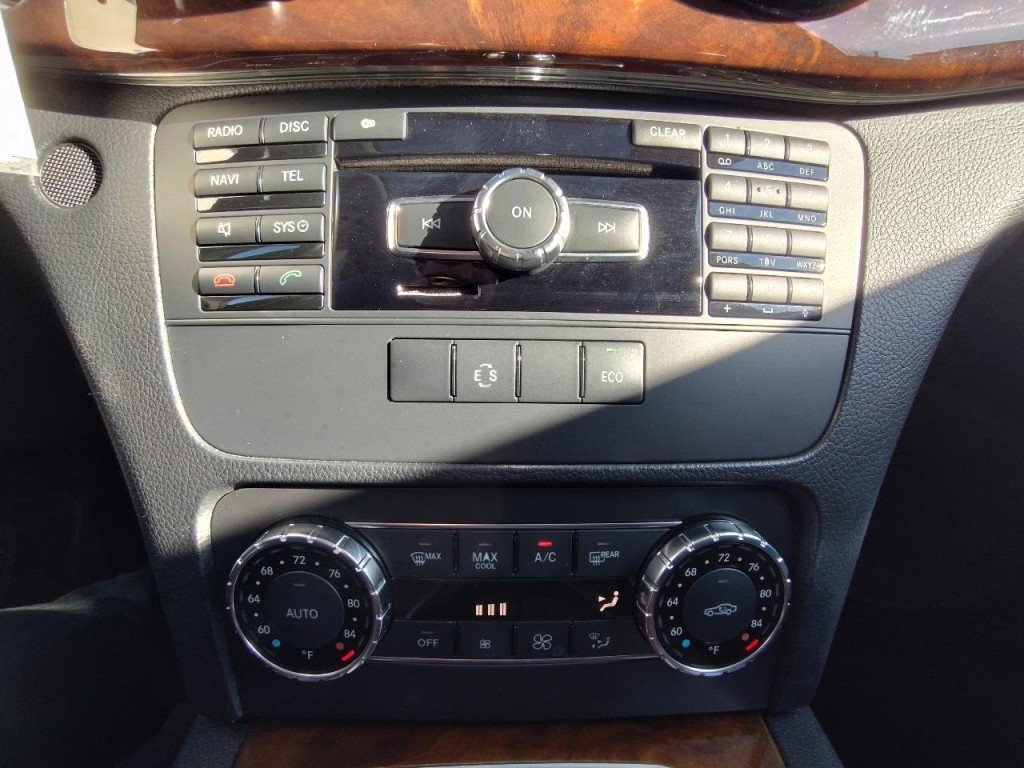 2013 Mercedes-Benz GLK-Class Image 23