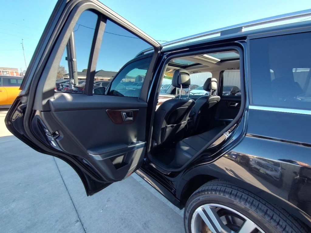 2013 Mercedes-Benz GLK-Class Image 32