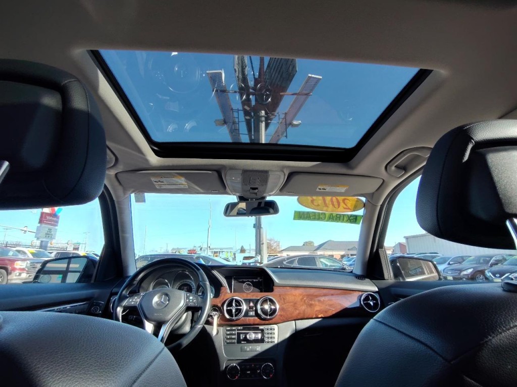 2013 Mercedes-Benz GLK-Class Image 37