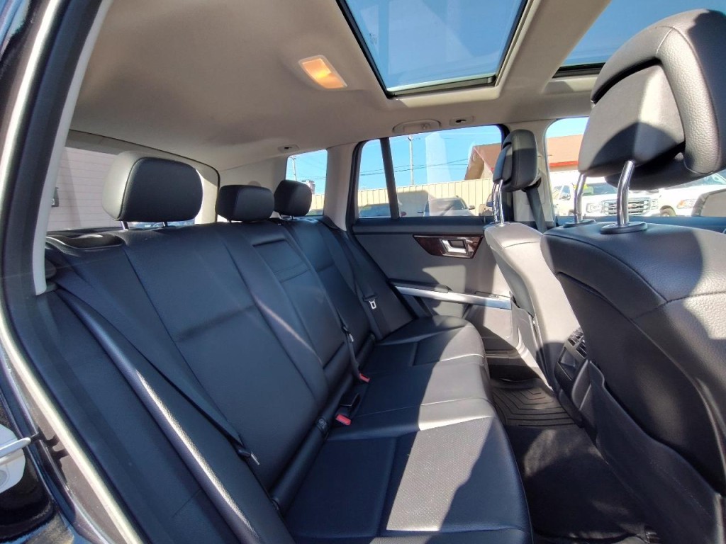 2013 Mercedes-Benz GLK-Class Image 44
