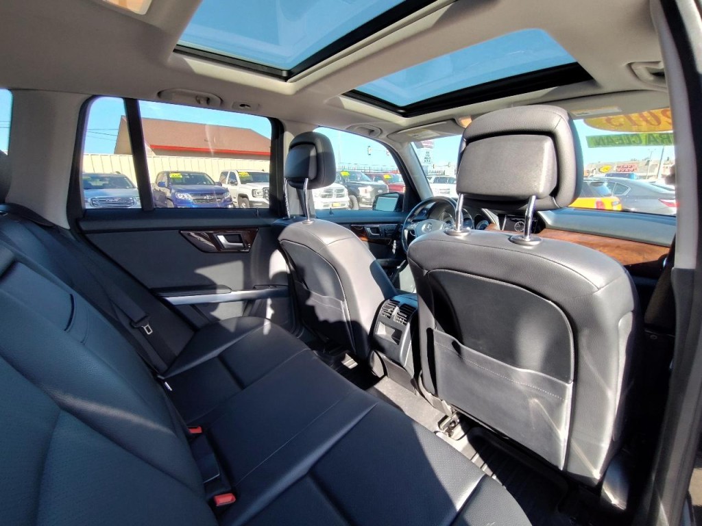 2013 Mercedes-Benz GLK-Class Image 45