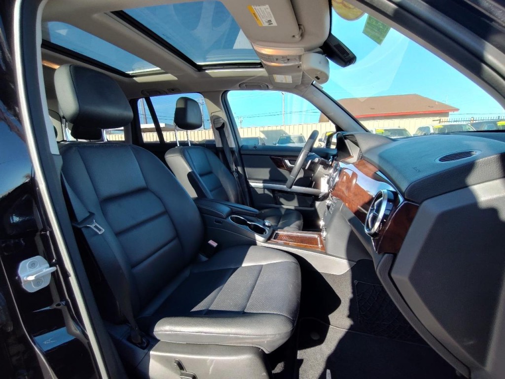 2013 Mercedes-Benz GLK-Class Image 48