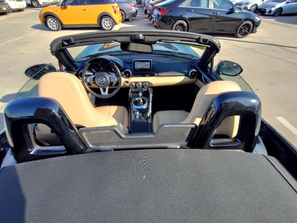 2016 Mazda MX-5 Miata Image 42