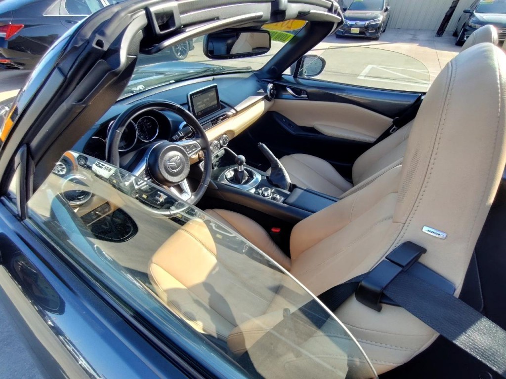 2016 Mazda MX-5 Miata Image 43