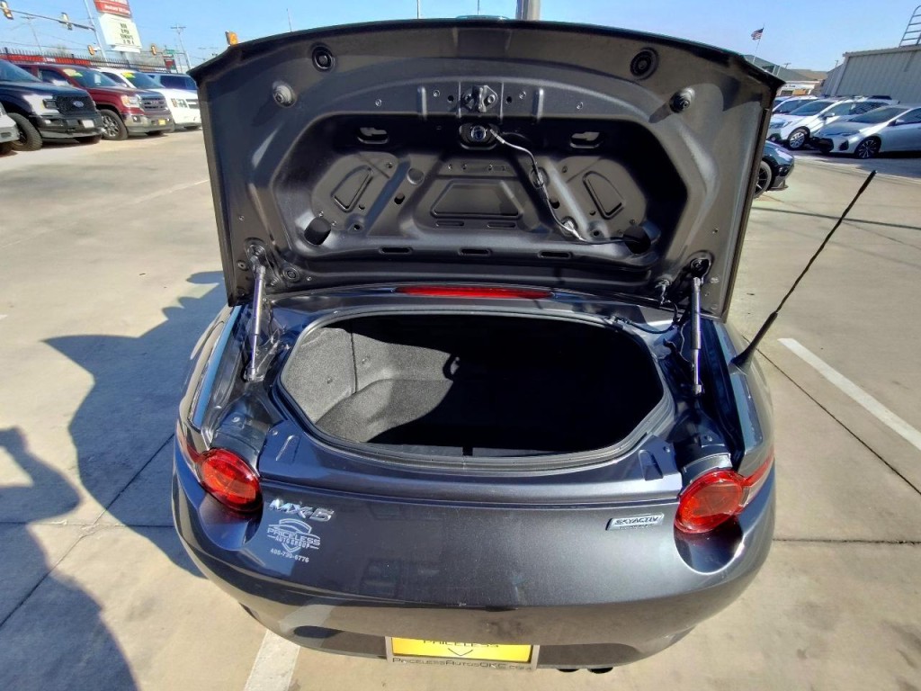 2016 Mazda MX-5 Miata Image 44