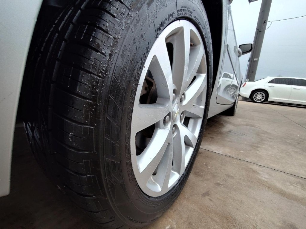 2015 Chevrolet Malibu Image 10