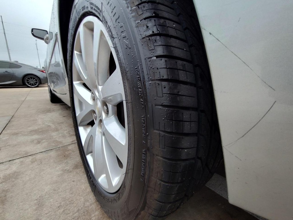 2015 Chevrolet Malibu Image 11