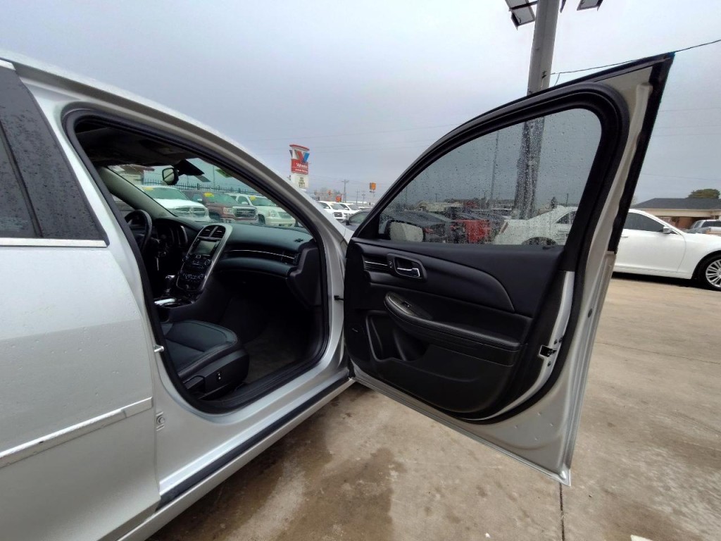 2015 Chevrolet Malibu Image 39