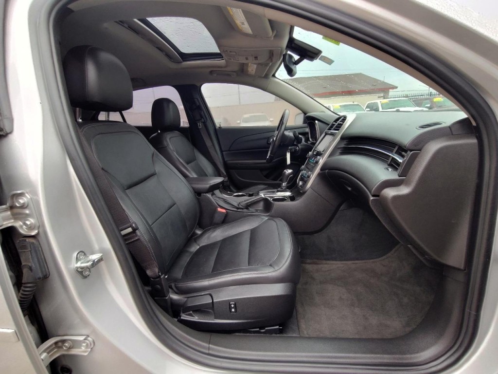 2015 Chevrolet Malibu Image 40