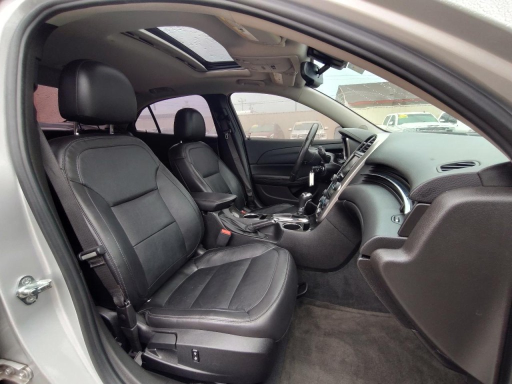 2015 Chevrolet Malibu Image 41